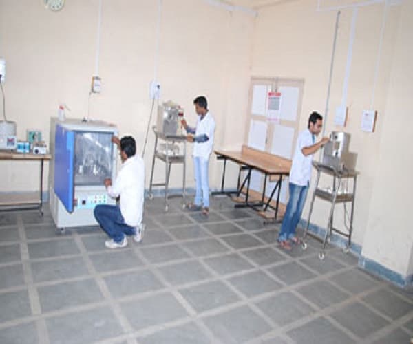 Government College of Pharmacy Aurangabad Academic Building photo 2